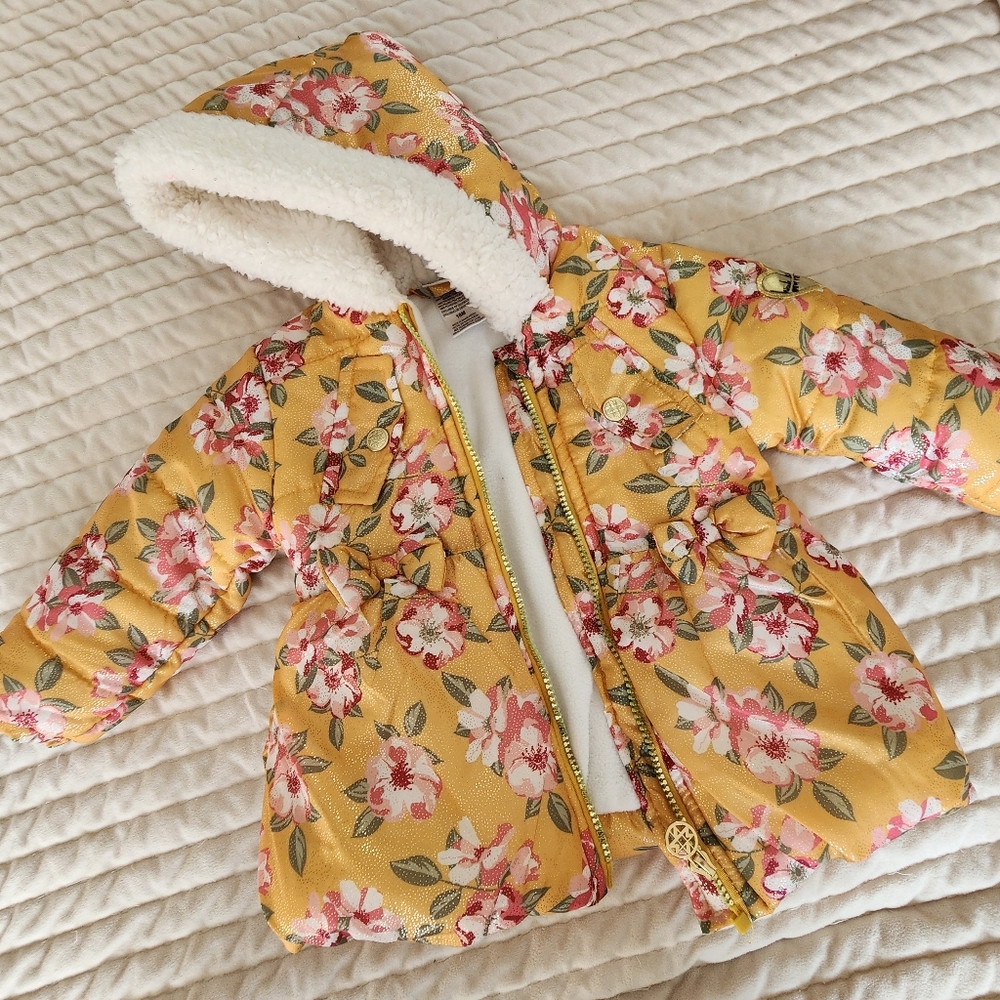 Nicole Miller Yellow Floral Puffer Jacket with Faux Fur Hood